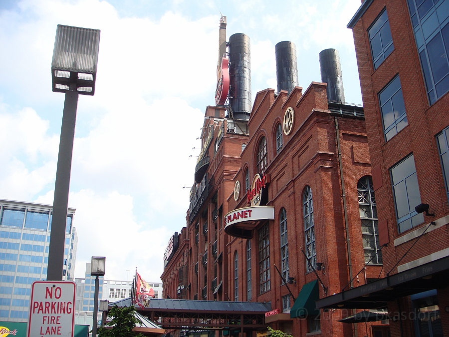 Baltimore [2009 July 02] 047.JPG - Scenes from Baltimore's Inner Harbor.